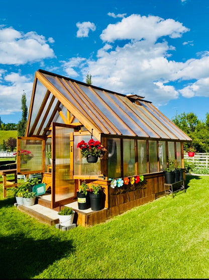 Greenhouse Kit 2026 – DIY to Fully Assembled Options (Polycarbonate Panels)