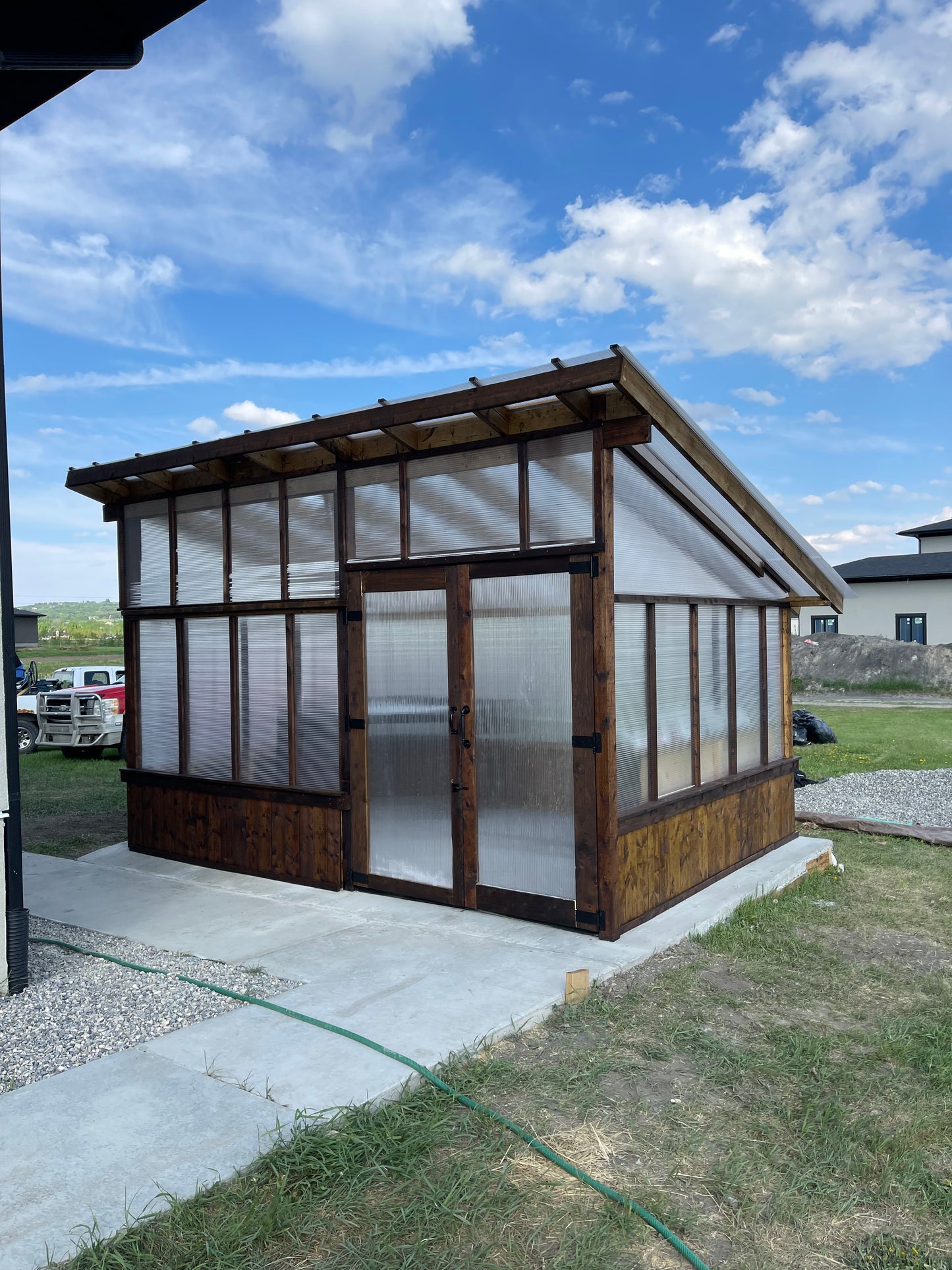 Modern Lean to Mini greenhouse 10’x14’ : $2,800