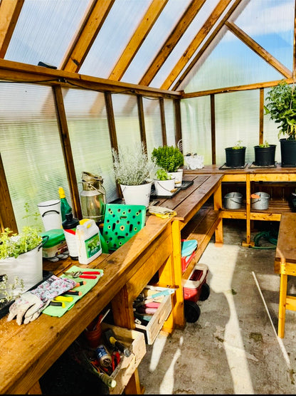 Greenhouse Kit 2026 – DIY to Fully Assembled Options (Polycarbonate Panels)