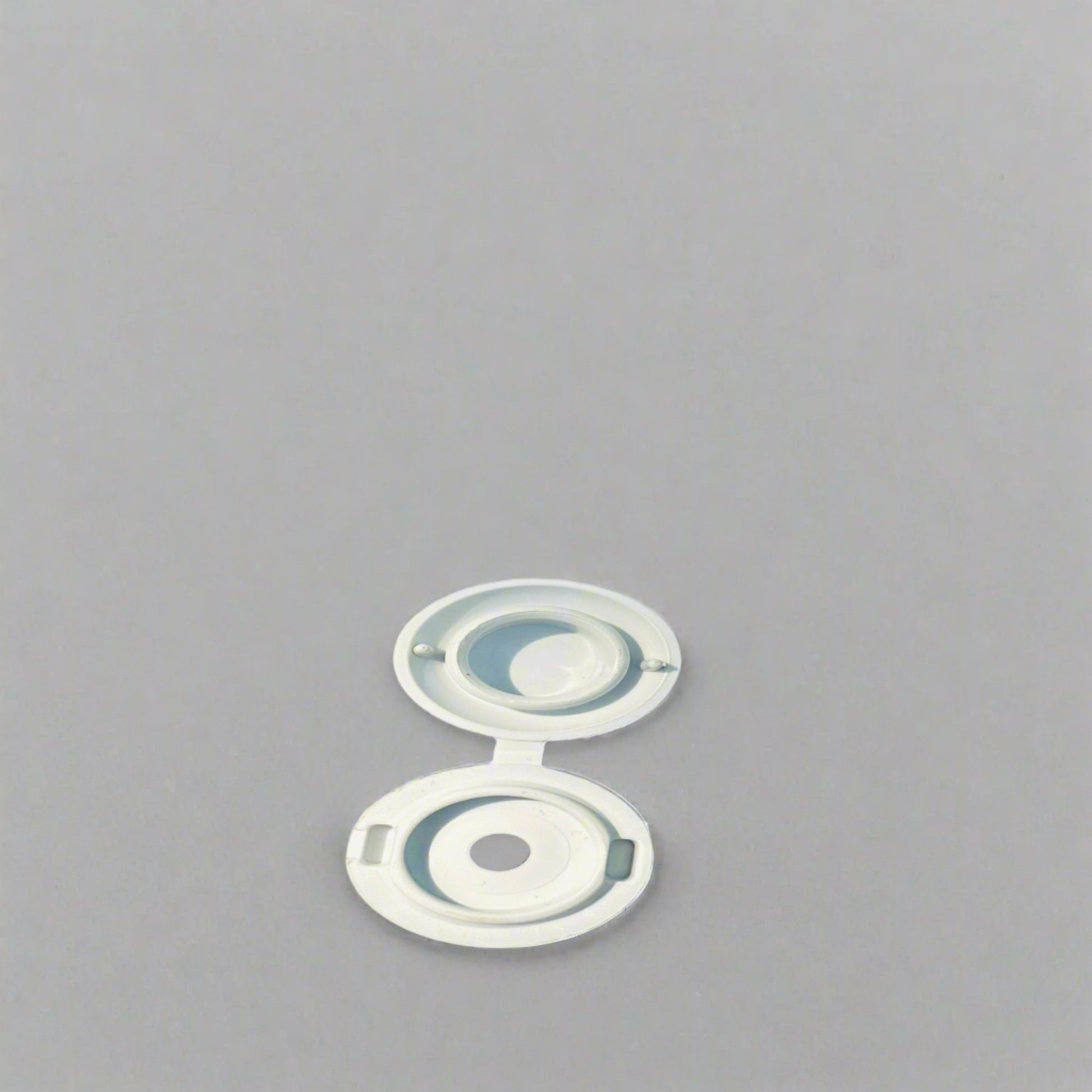 Waterproof fastener screw with rubber washer for outdoor panel use
